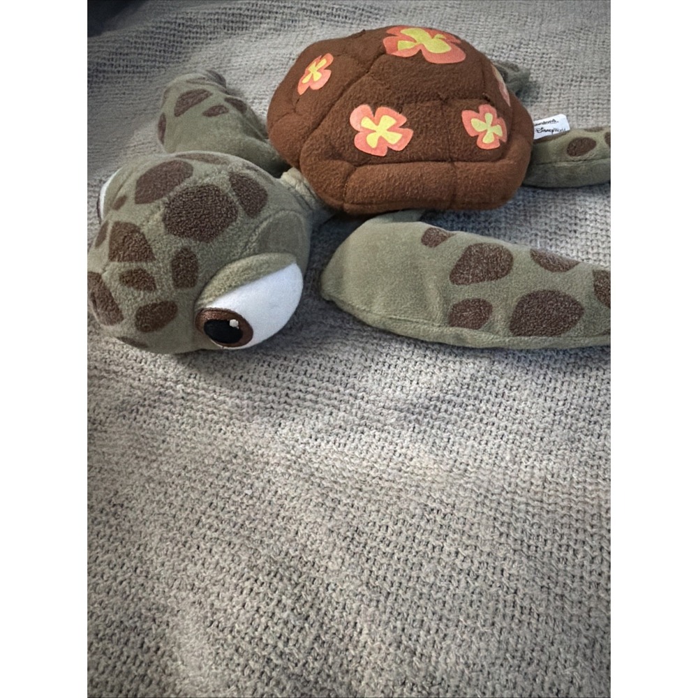 Disney Parks Finding Nemo Squirt Sea Turtle‎ Plush Medium Stuffed Toy Animal